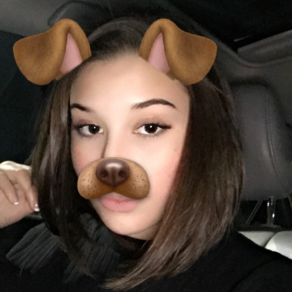 Meet your Posher, Isabella - Picture 4 of 4